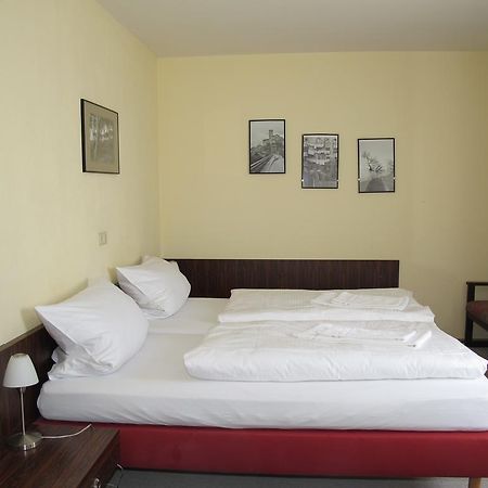Hotel Onkel Tom'S Huette Gottinga Esterno foto