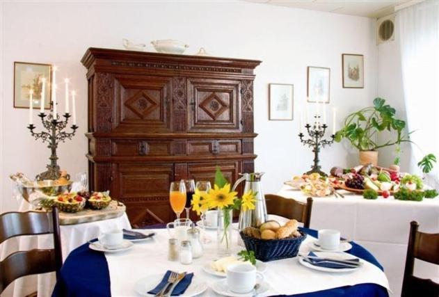 Hotel Onkel Tom'S Huette Gottinga Esterno foto