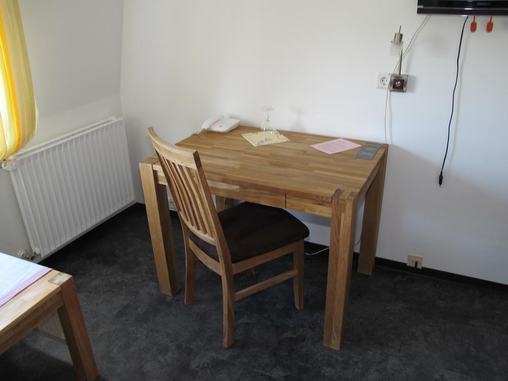 Hotel Onkel Tom'S Huette Gottinga Esterno foto