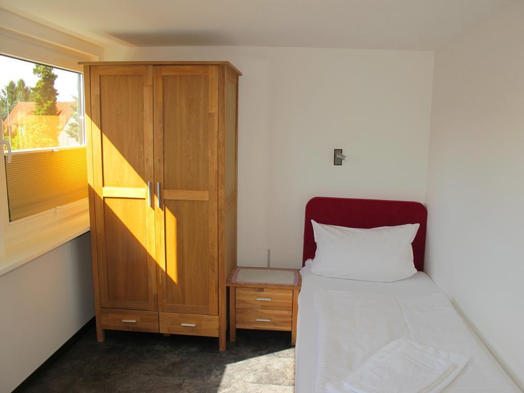 Hotel Onkel Tom'S Huette Gottinga Esterno foto